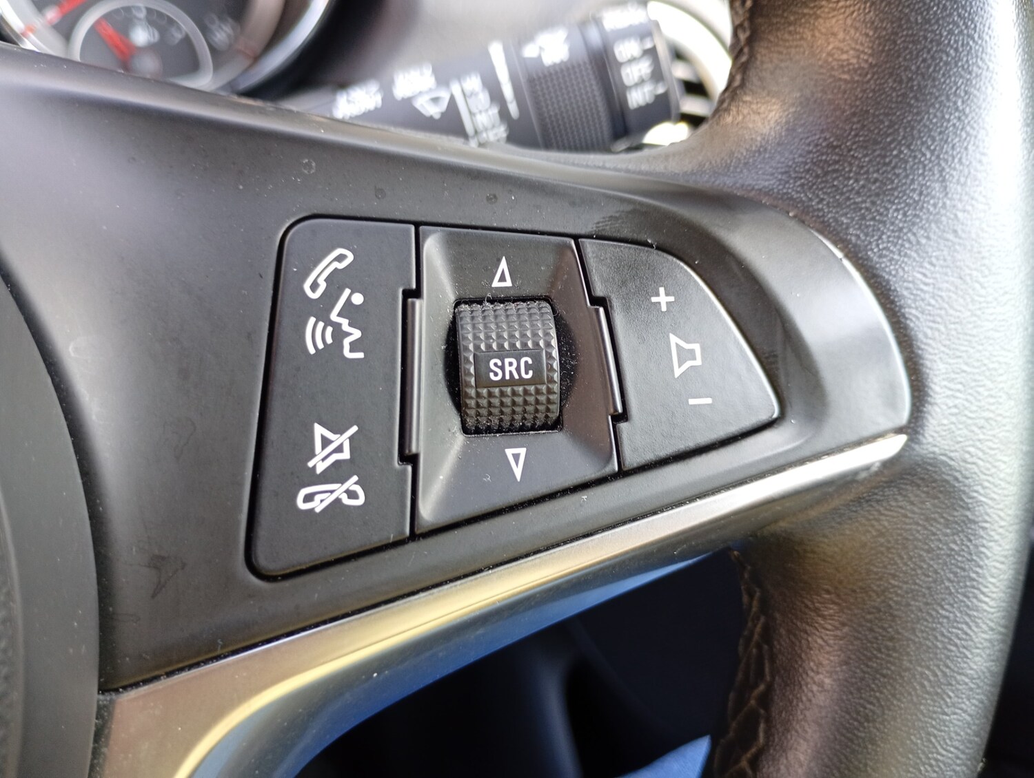 Used Vauxhall ADAM 2015 for sale - 78169158: Photo 22