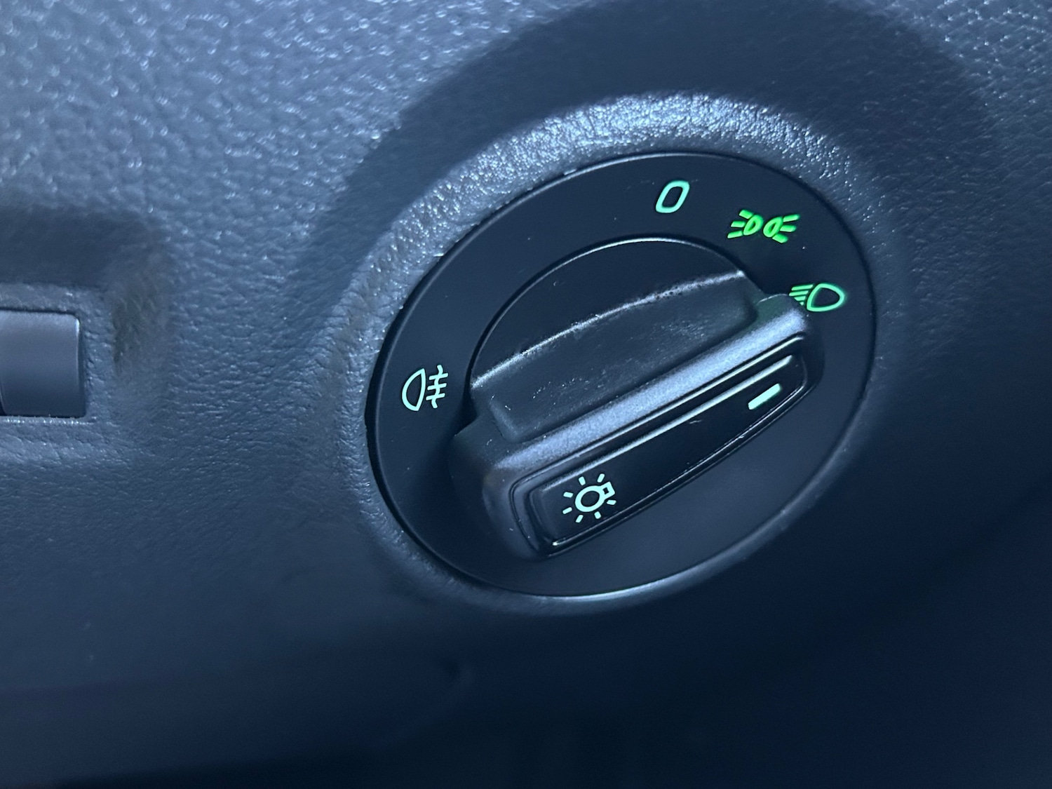 Used Skoda Fabia 2015 for sale - 76316854: Photo 21