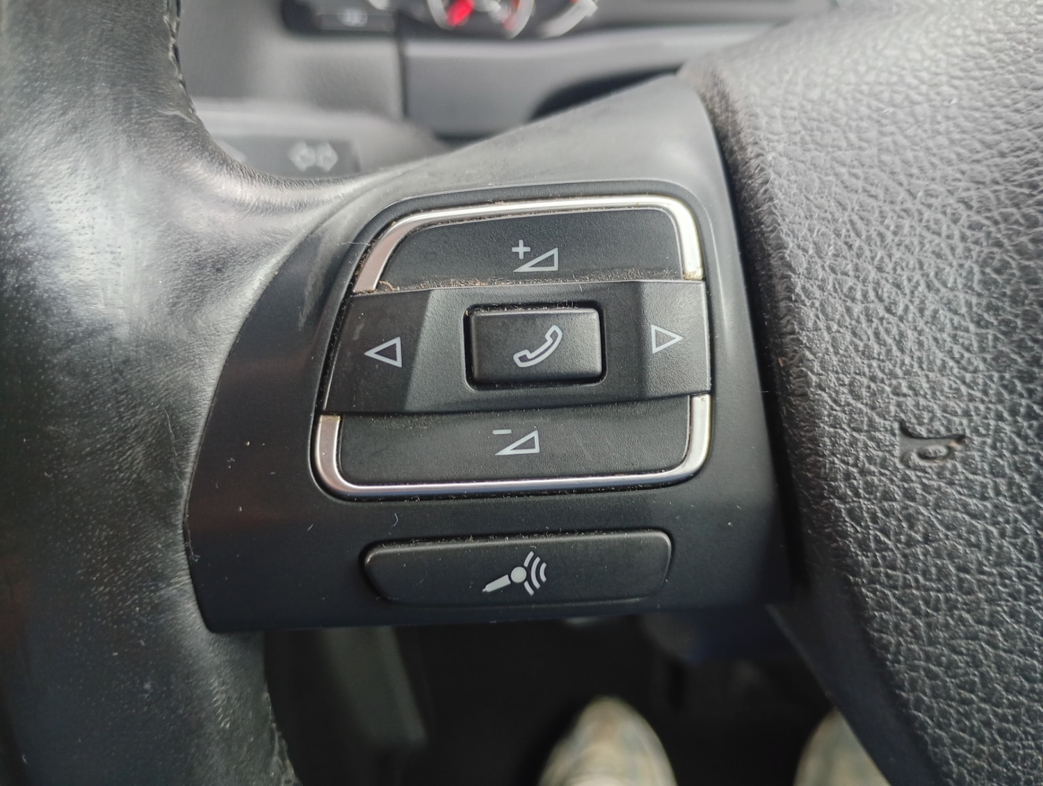 Used Volkswagen Tiguan 2012 for sale - 77187092: Photo 12