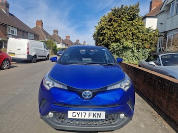 Used Toyota C-HR 2017 for sale - 77981238: Photo