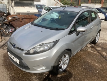 Used Ford Fiesta 2011 for sale - 76016675: Photo