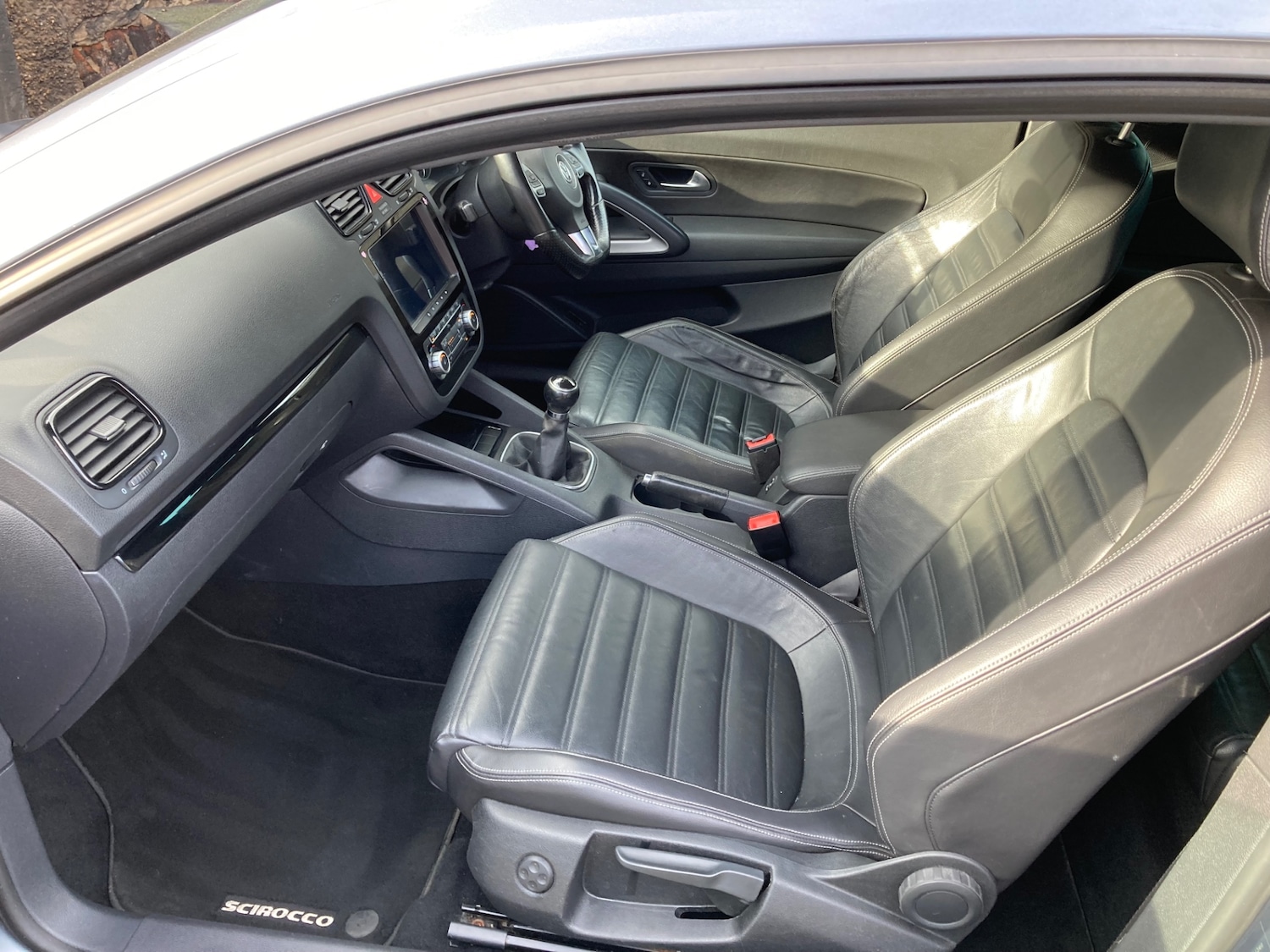 Used Volkswagen Scirocco 2010 for sale - 77261211: Photo 10