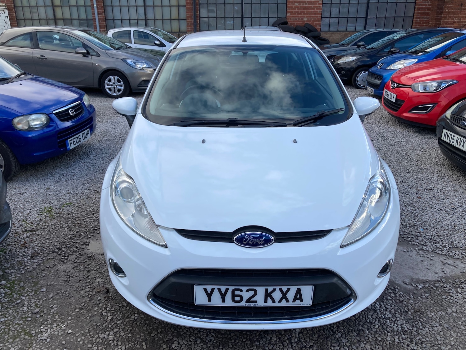 Used Ford Fiesta 2012 for sale - 76325883: Photo 2