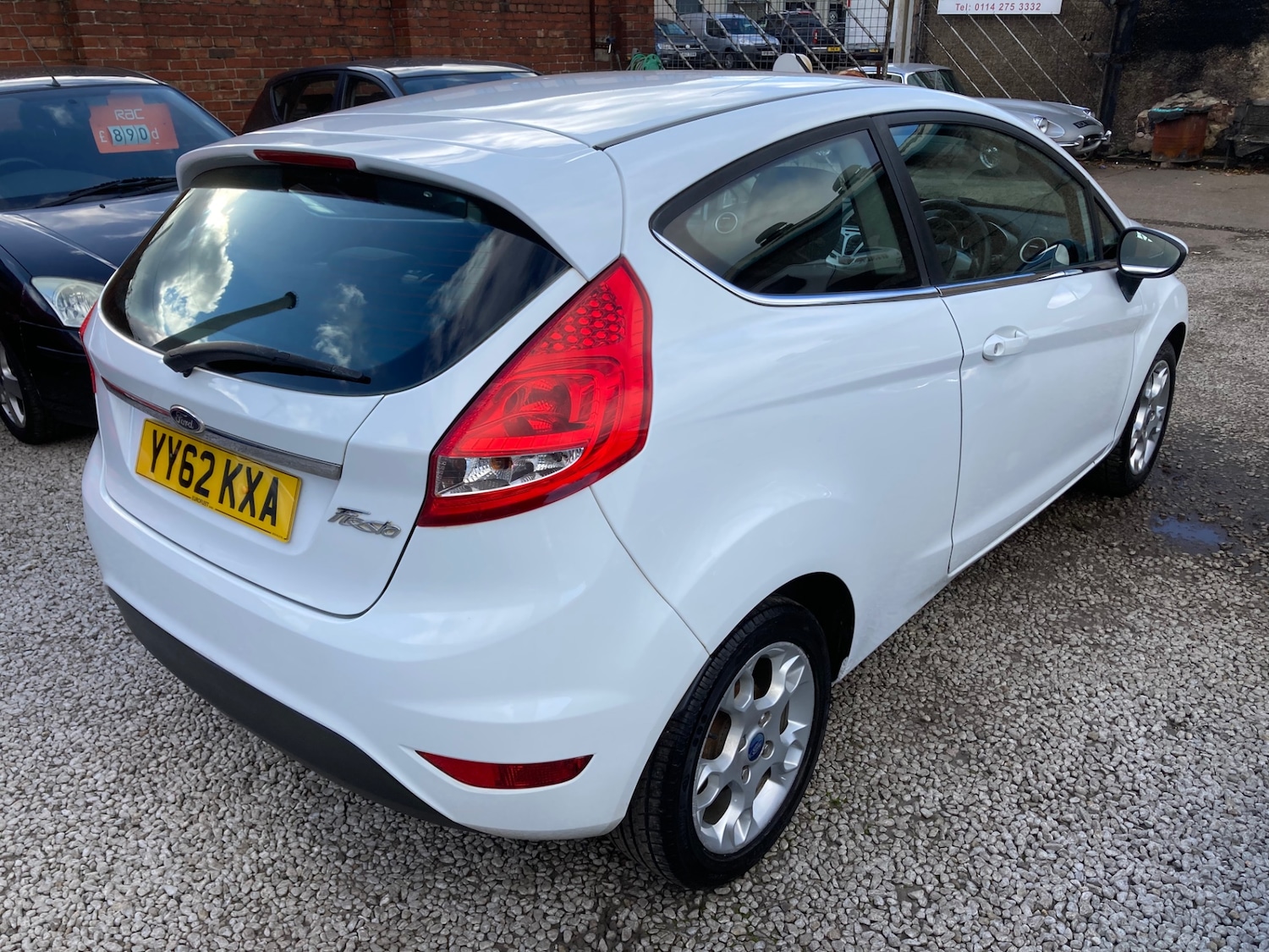 Used Ford Fiesta 2012 for sale - 76325883: Photo 4