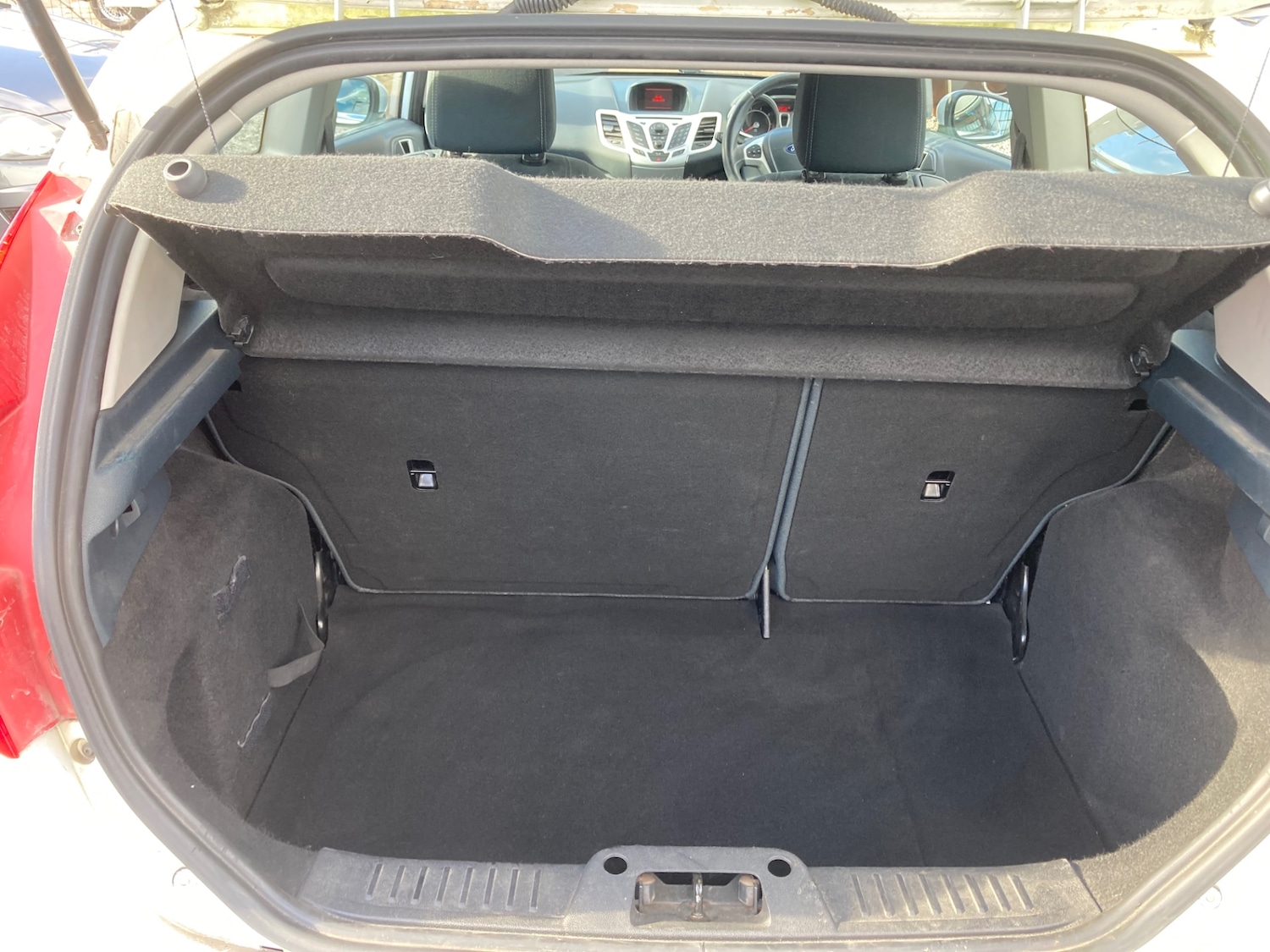 Used Ford Fiesta 2012 for sale - 76325883: Photo 9