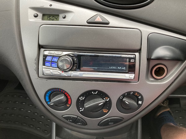 Used Ford Focus 2005 for sale - 76102228: Photo 12