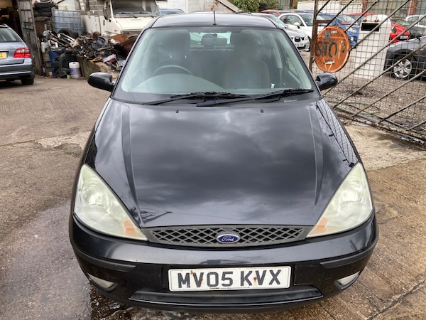 Used Ford Focus 2005 for sale - 76102228: Photo 2