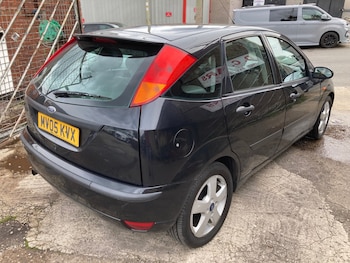 Used Ford Focus 2005 for sale - 76102228: Photo 4