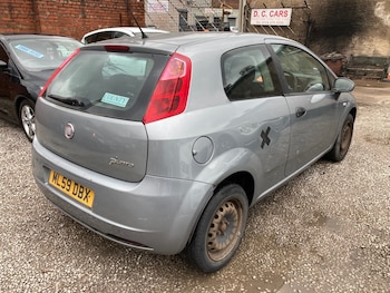 Used Fiat Grande Punto 2009 for sale - 79589295: Photo