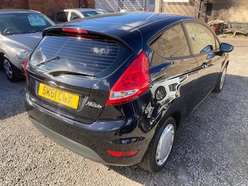 Used Ford Fiesta 2012 for sale - 75724663: Photo