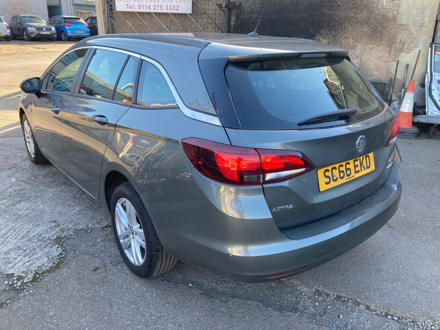 Used Vauxhall Astra 2017 for sale - 77918052: Photo 6