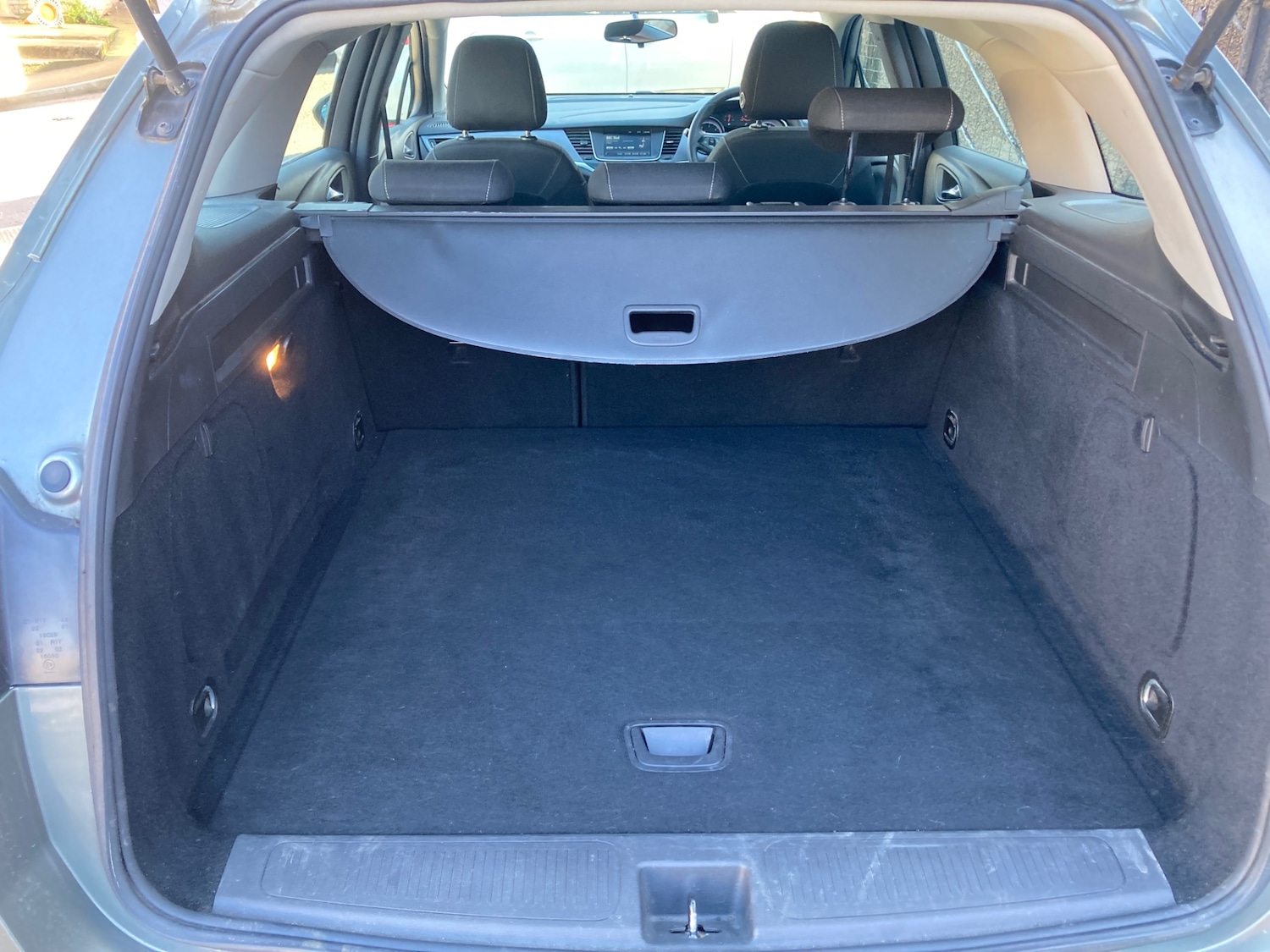 Used Vauxhall Astra 2017 for sale - 77918052: Photo 9