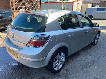 Used Vauxhall Astra 2009 for sale - 78886340: Photo