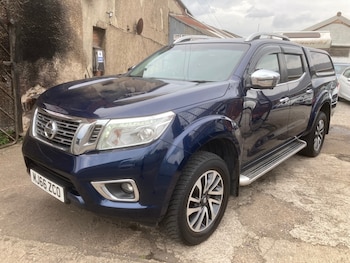Used Nissan Navara 2016 for sale - 76553735: Photo