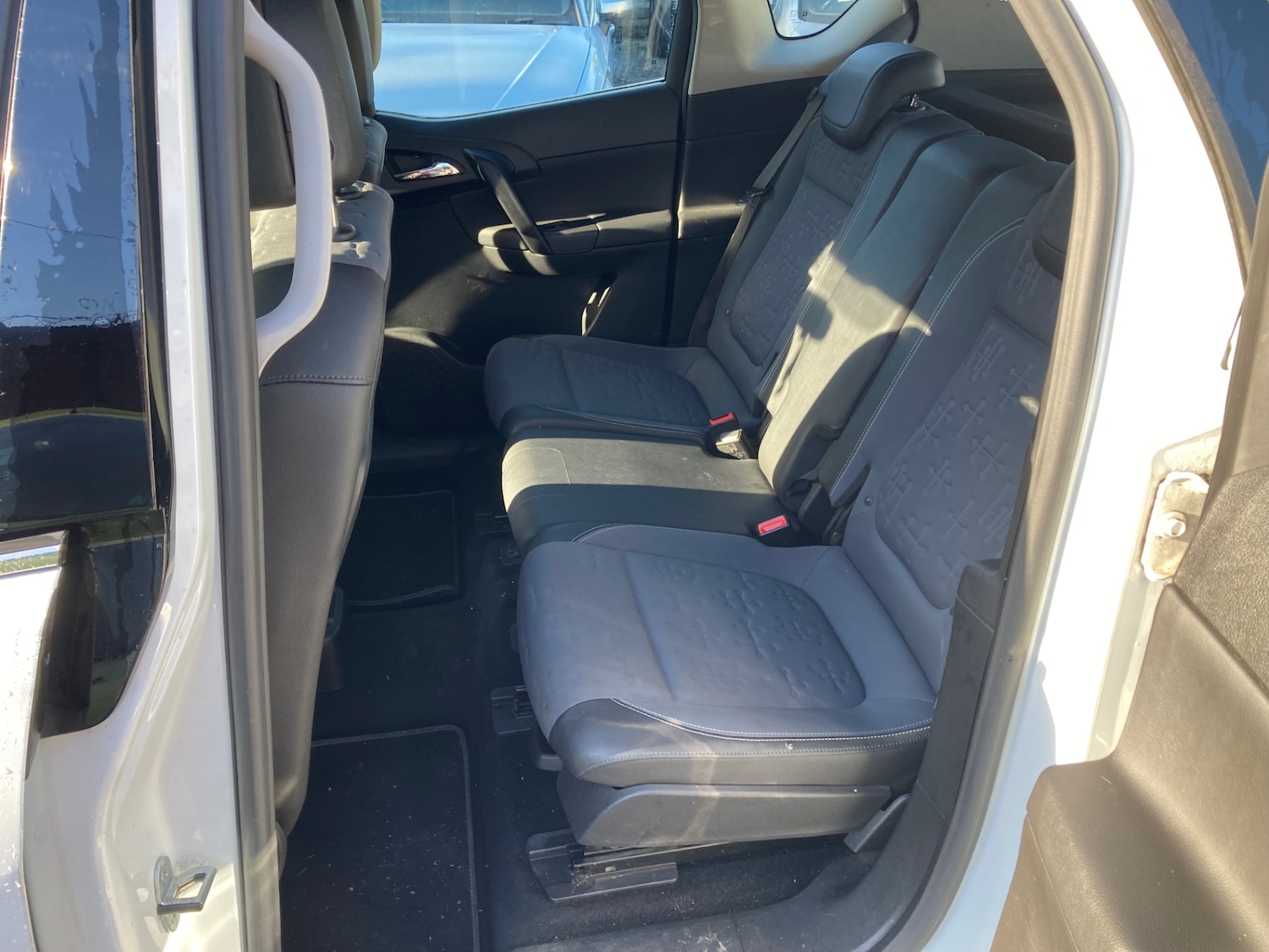 Used Vauxhall Meriva 2014 for sale - 77938540: Photo 10