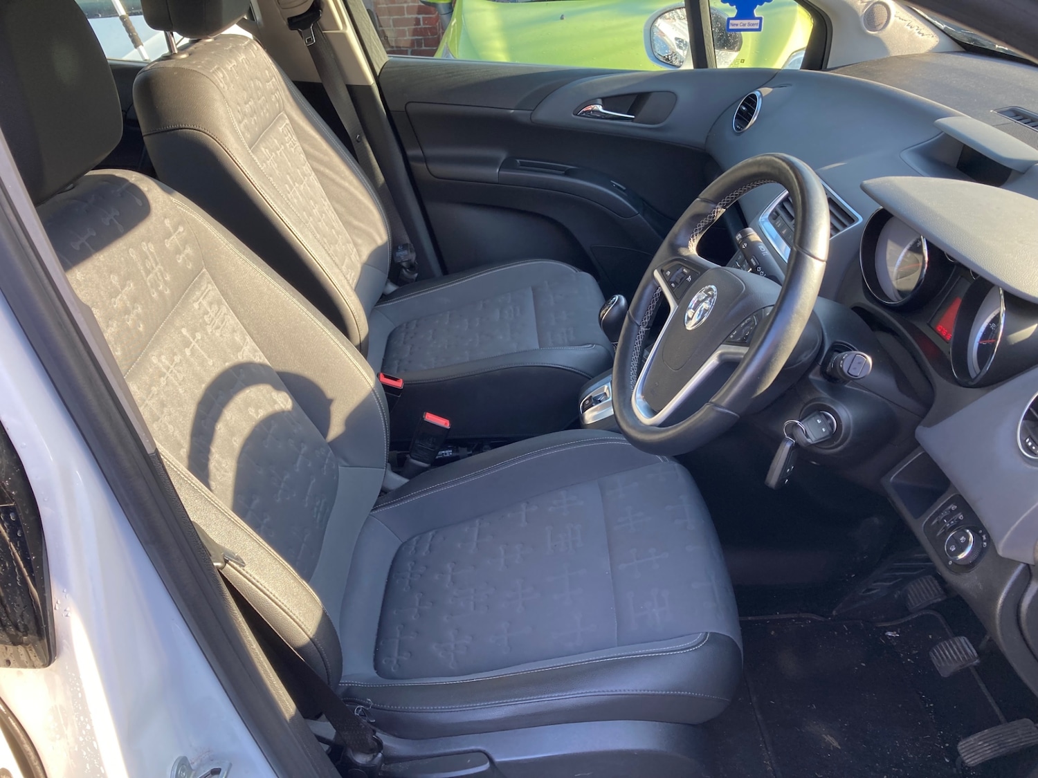 Used Vauxhall Meriva 2014 for sale - 77938540: Photo 7