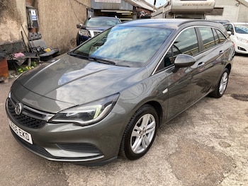 Vauxhall - Astra