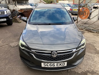 Used Vauxhall Astra 2017 for sale - 76107462: Photo 2