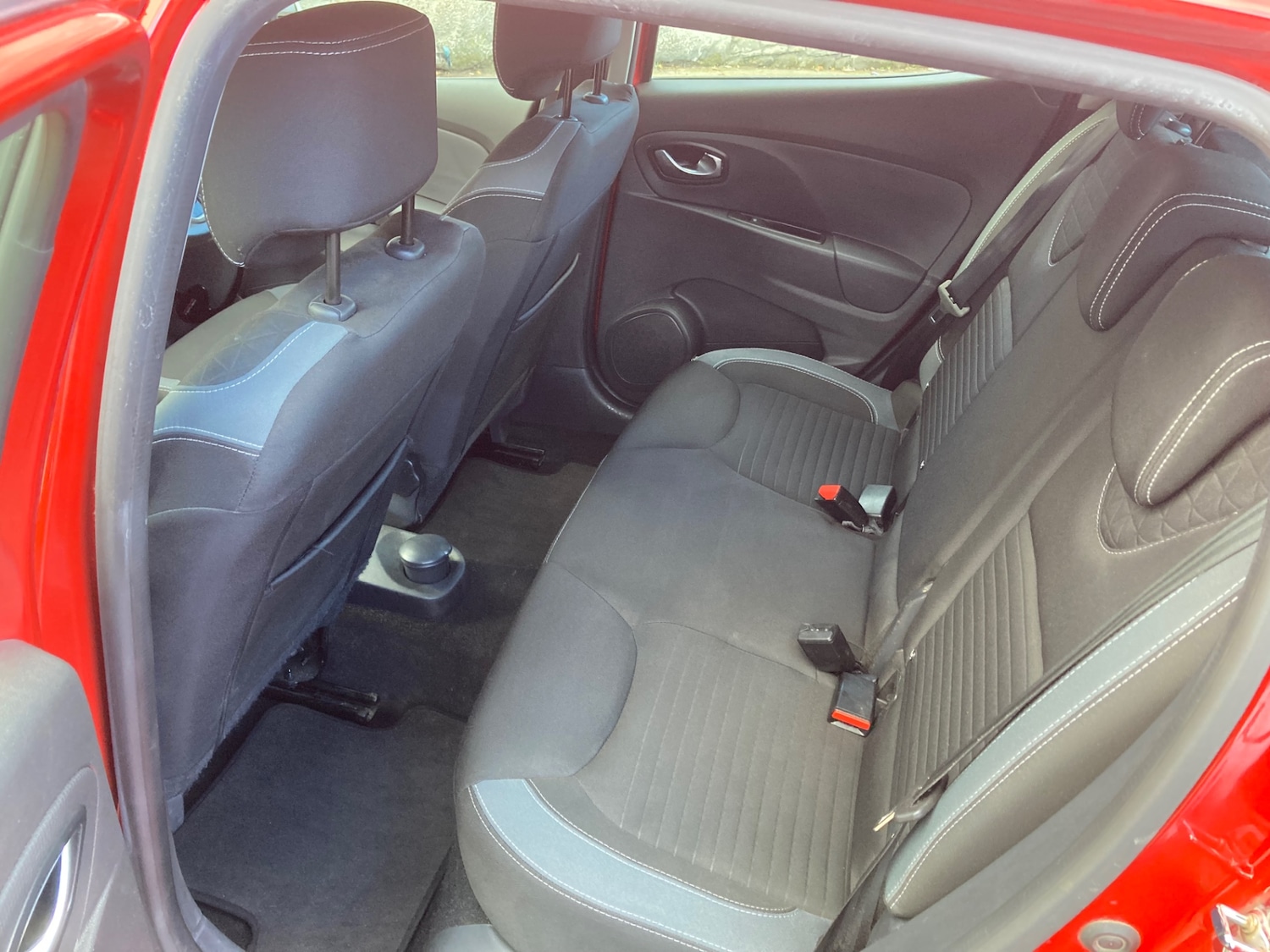 Used Renault Clio 2016 for sale - 76325878: Photo 10