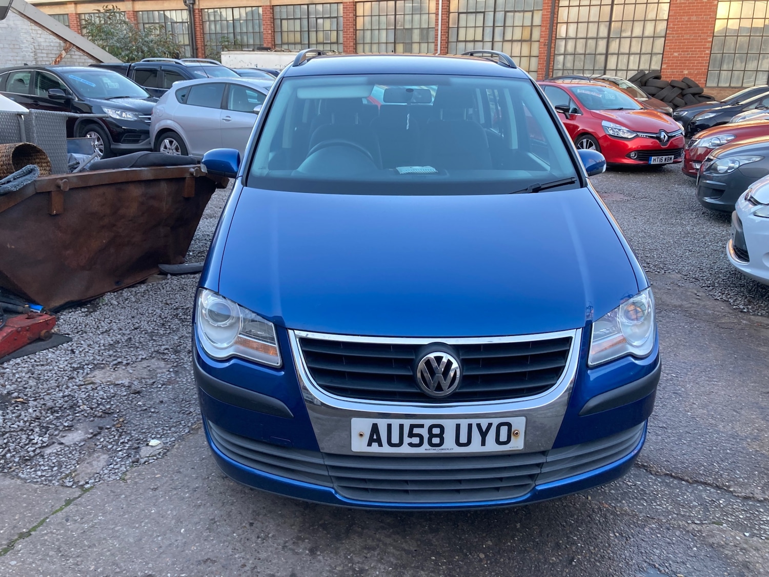 Used Volkswagen Touran 2008 for sale - 76626709: Photo 2