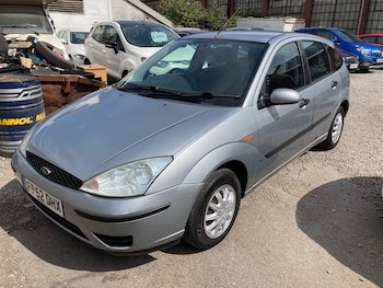Used Ford Focus 2002 for sale - 79341050: Photo