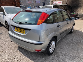 Used Ford Focus 2002 for sale - 79341050: Photo