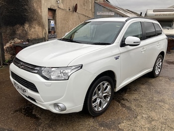 Used Mitsubishi Outlander 2014 for sale - 76542431: Photo