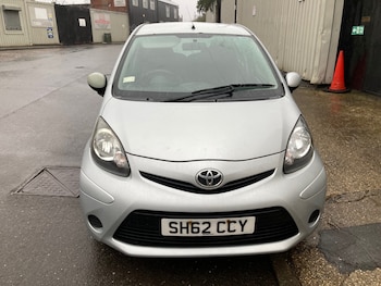 Used Toyota AYGO 2012 for sale - 76588663: Photo