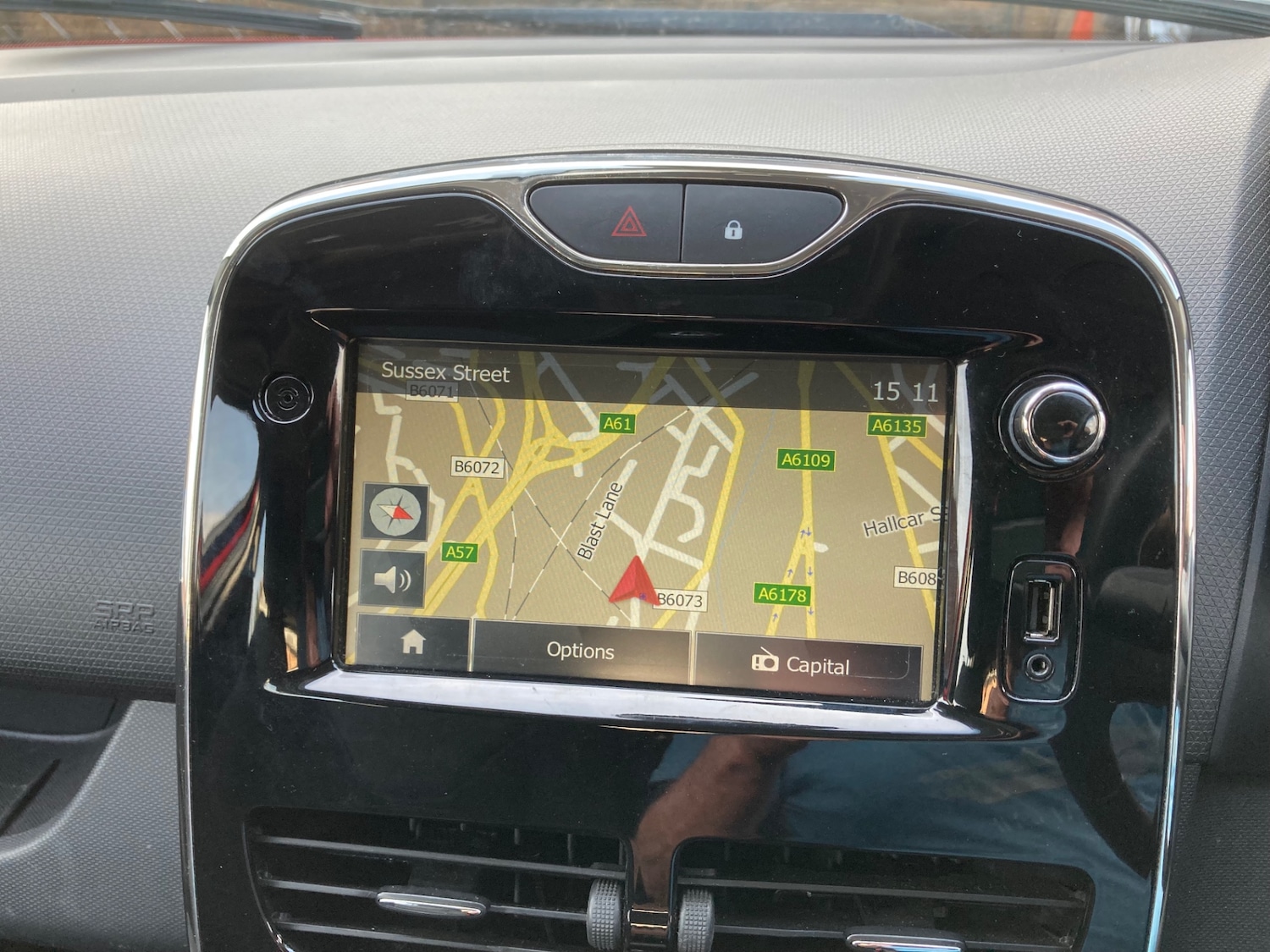 Used Renault Clio 2014 for sale - 77934626: Photo 14