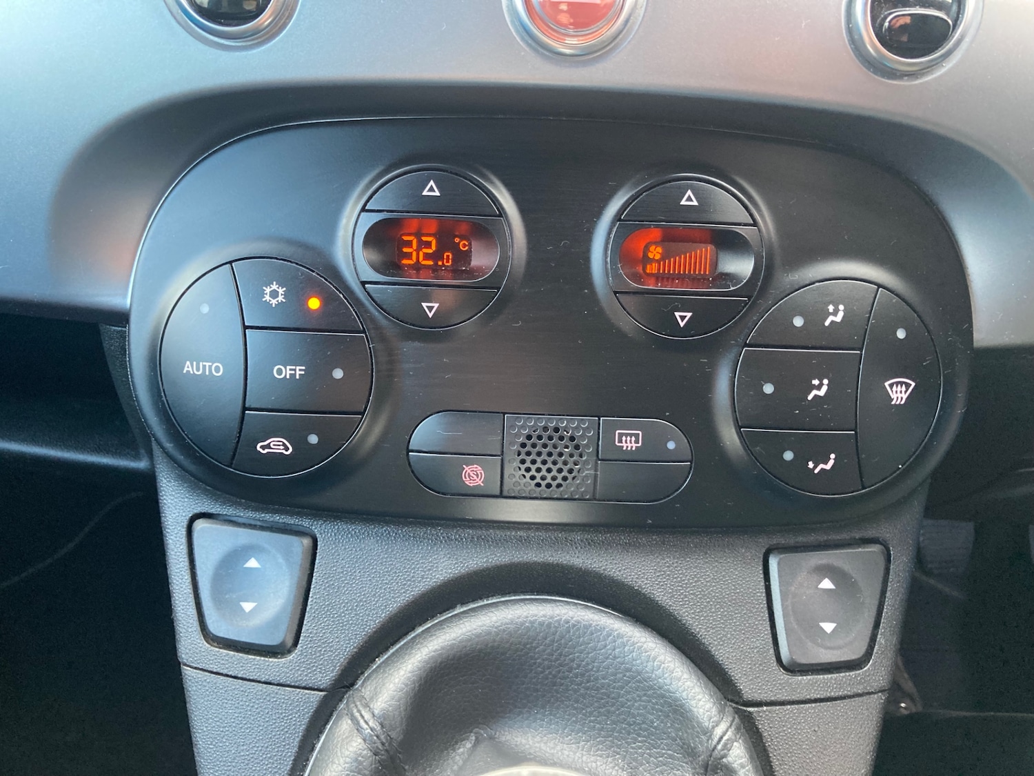 Used Fiat 500 2014 for sale - 77235393: Photo 16