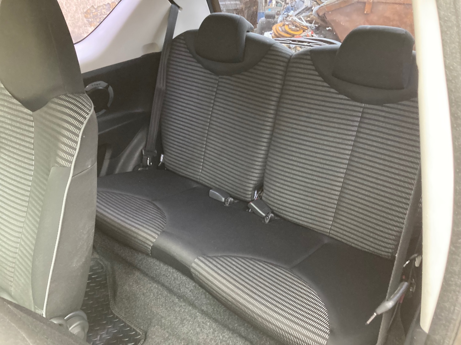 Used Peugeot 107 2013 for sale - 76464742: Photo 11