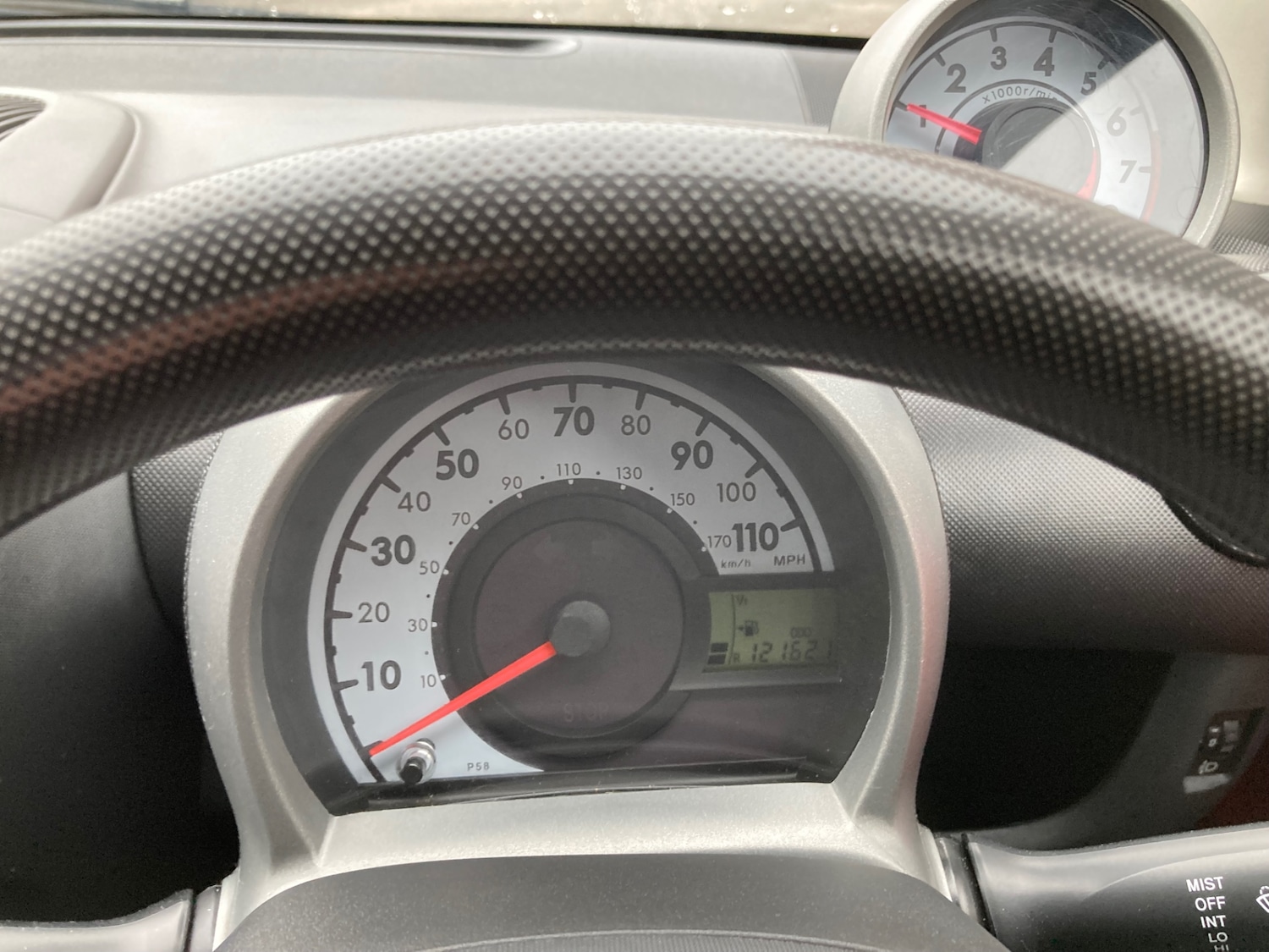 Used Peugeot 107 2013 for sale - 76464742: Photo 12