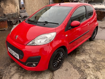 Used Peugeot 107 2013 for sale - 76464742: Photo