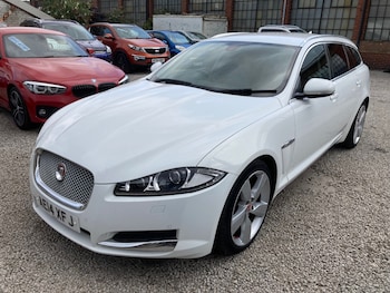 Used Jaguar XF 2014 for sale - 75550528: Photo