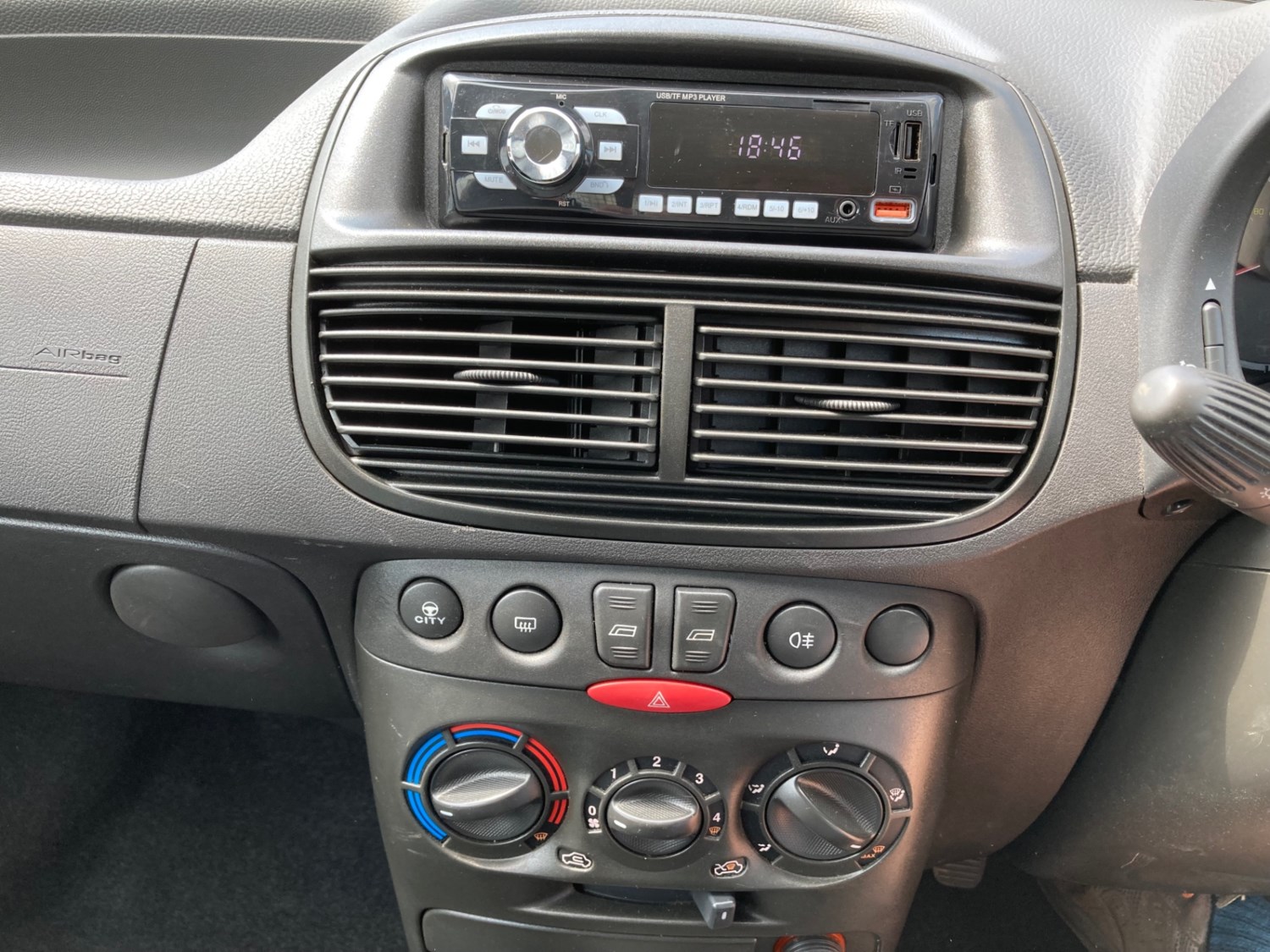 Fiat Punto 2005 (05) - 1.2 Active 3dr - Image 12