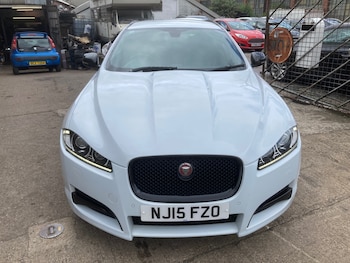 Used Jaguar XF 2015 for sale - 78645834: Photo