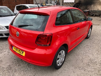 Used Volkswagen Polo 2011 for sale - 78515336: Photo