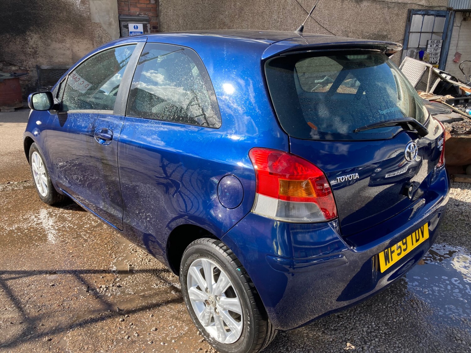 Used Toyota Yaris 2009 for sale - 77872933: Photo 6