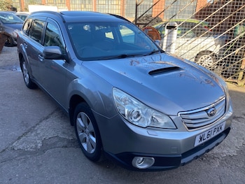 Used Subaru Outback 2011 for sale - 77701952: Photo