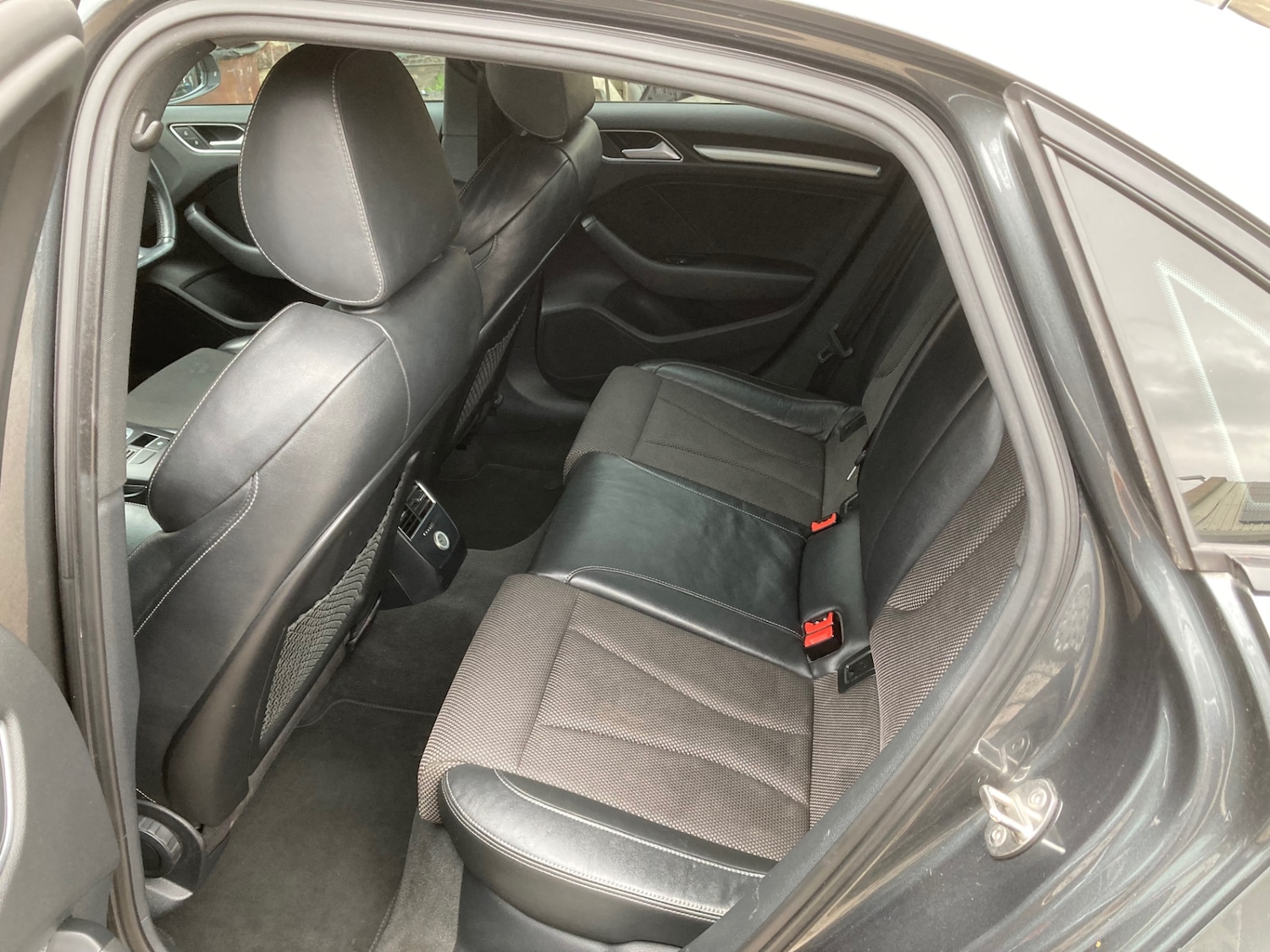 Used Audi A3 2017 for sale - 76194687: Photo 12