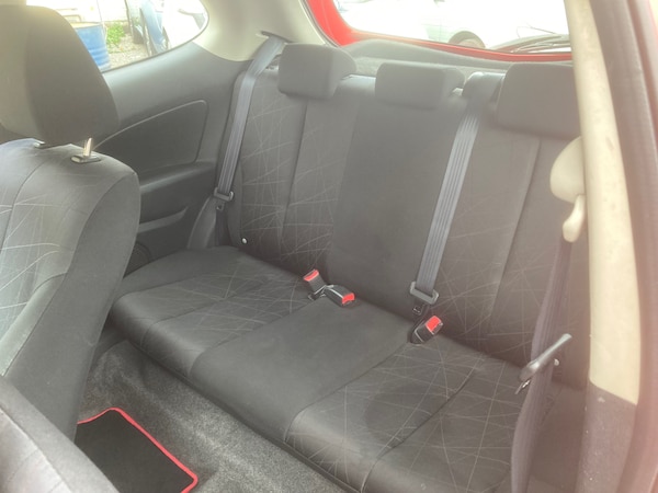 Used Mazda Mazda2 2012 for sale - 76082542: Photo 10