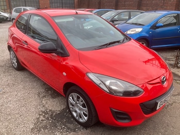 Used Mazda Mazda2 2012 for sale - 76082542: Photo 3