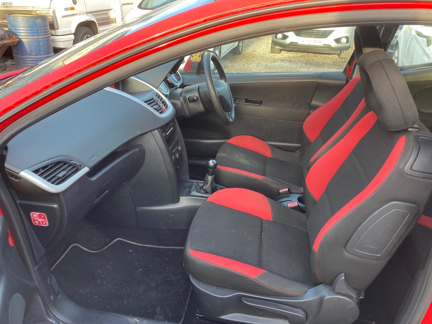 Used Peugeot 207 2010 for sale - 76931483: Photo 10