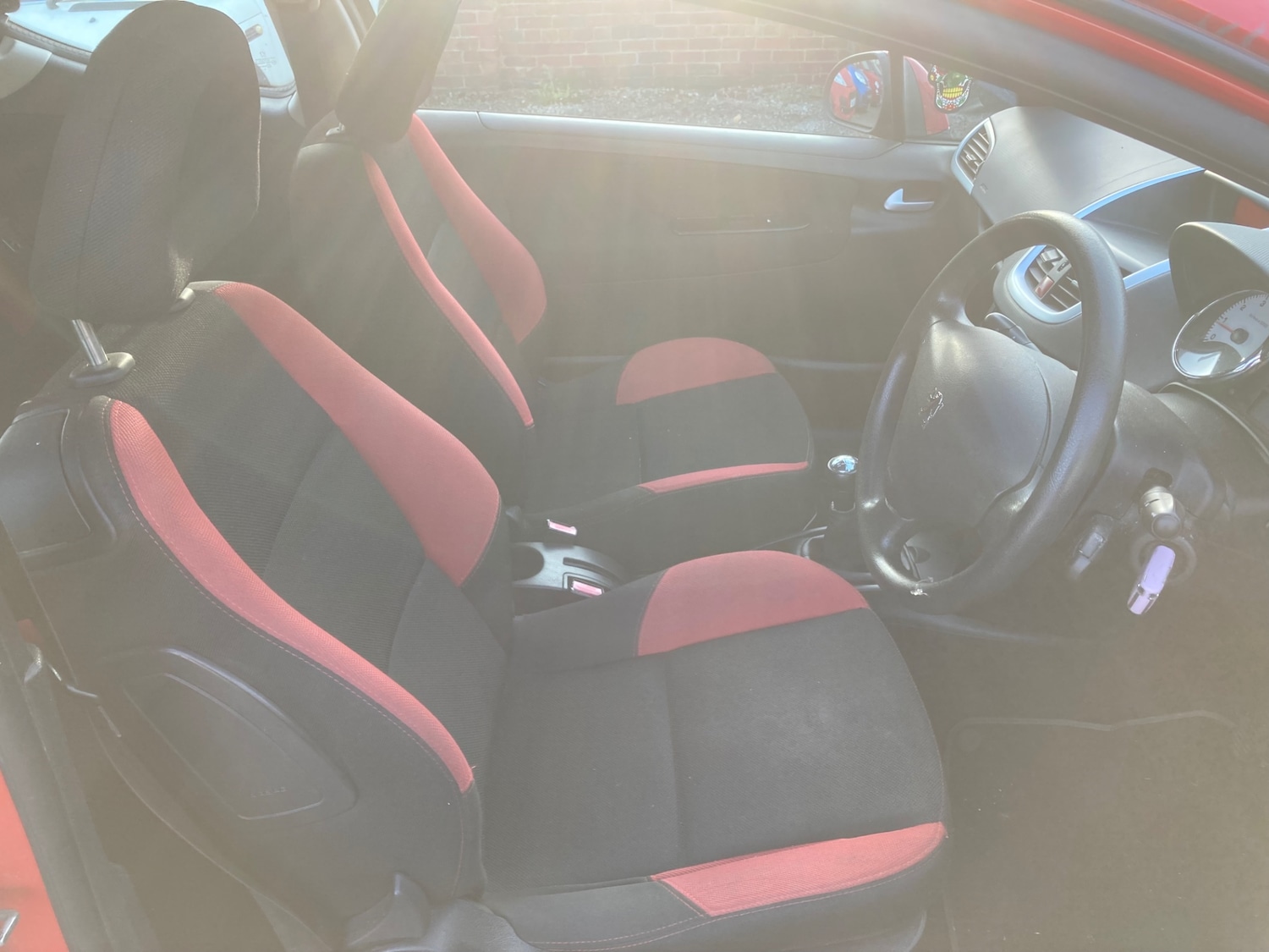 Used Peugeot 207 2010 for sale - 76931483: Photo 7
