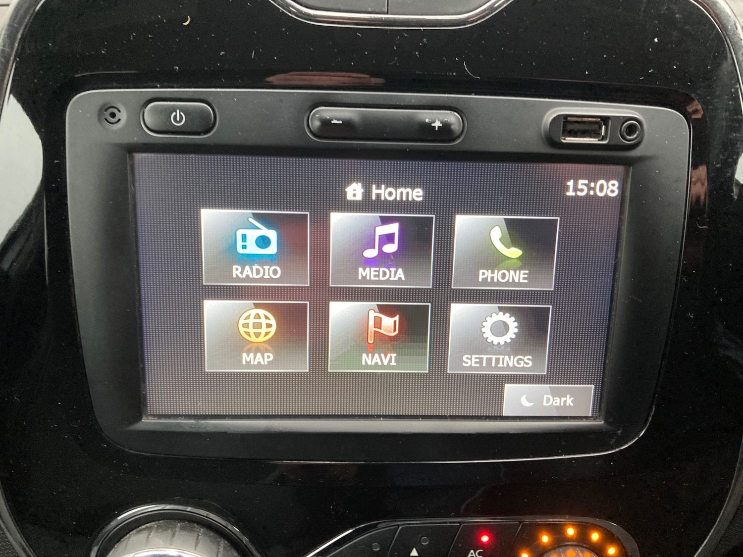 Used Renault Captur 2014 for sale - 77240763: Photo 13