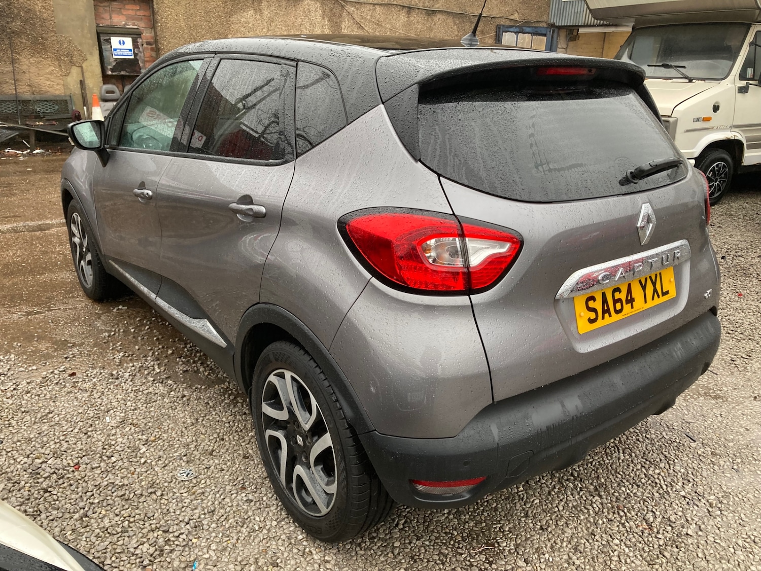 Used Renault Captur 2014 for sale - 77240763: Photo 6