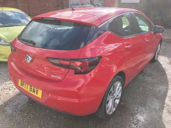 Used Vauxhall Astra 2017 for sale - 77881203: Photo