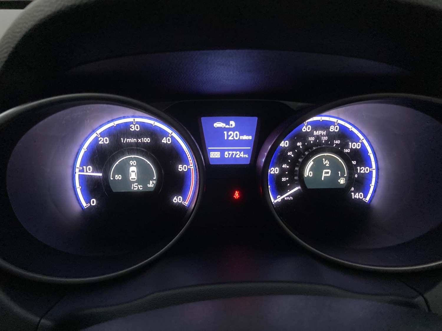 Used Hyundai Ix35 2012 for sale - 77438745: Photo 16