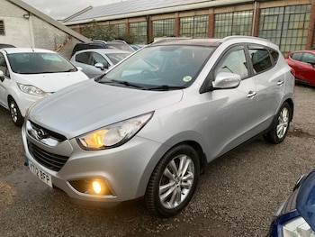 2012 (12) - 2.0 CRDi Premium 5dr Auto