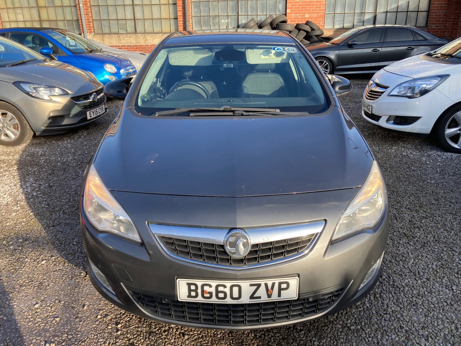 Used Vauxhall Astra 2010 for sale - 77357595: Photo 2